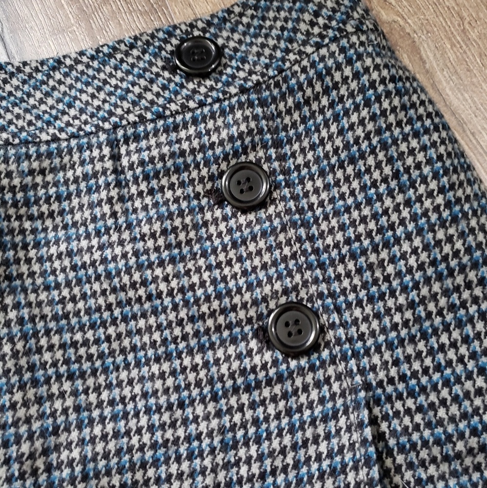 2 for $15/Ann Taylor Loft Houndstooth Print Skirt